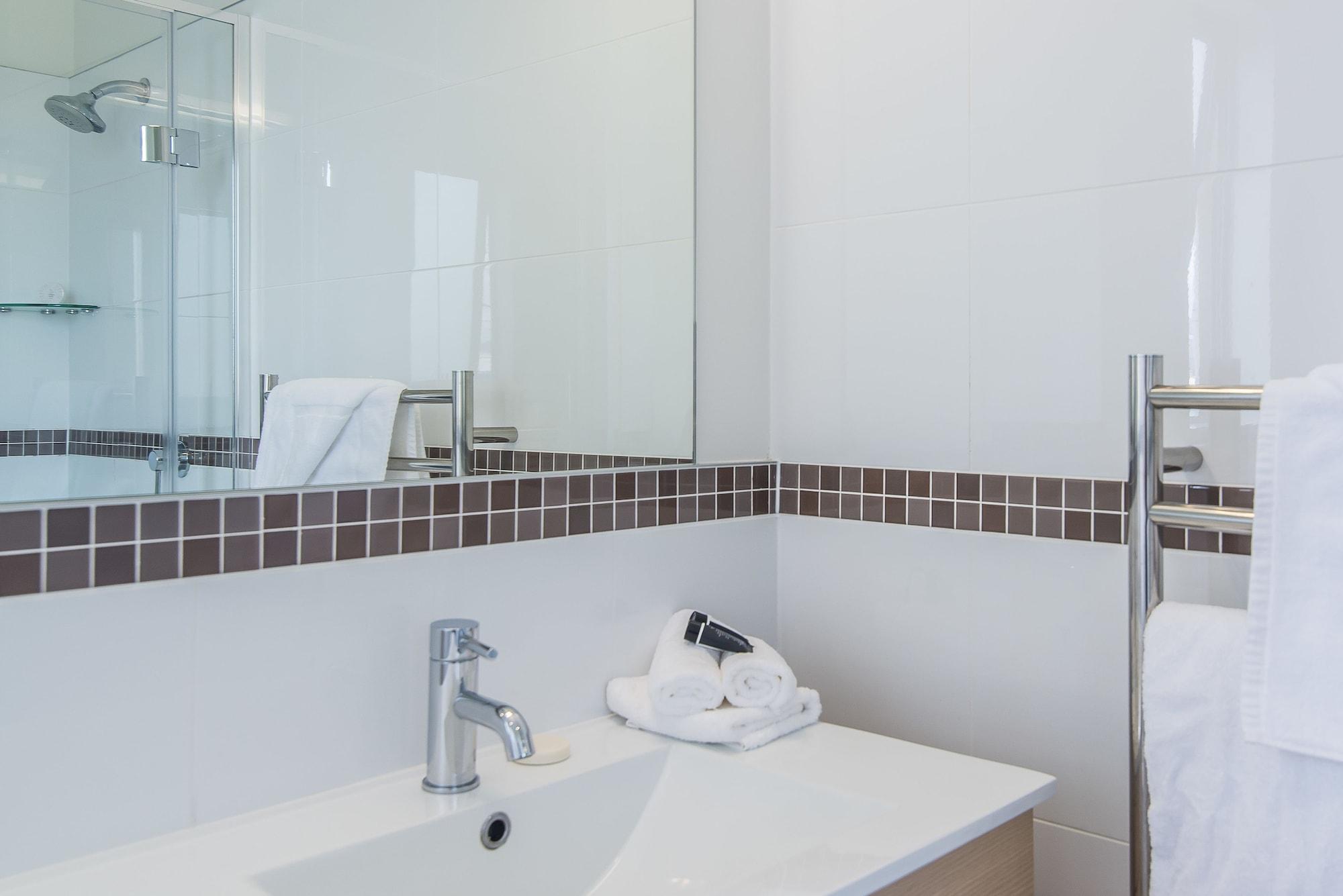 Dupont Motels Lower Hutt Eksteriør billede